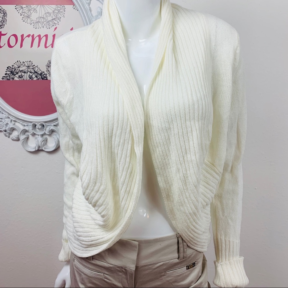 Lei/ Cream Long Sleeve Cardigan